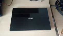 Acer Aspire V3-571G. 15.6", 2,6����, ��� 6 ��, WiFi, Bluetooth, ����������� �� 4��. ����