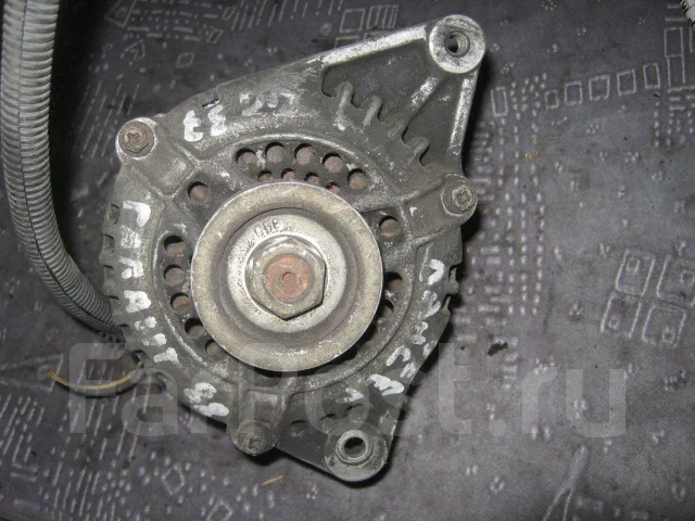 ��������� Mitsubishi Galant 1988-1992 MD102088 ����
