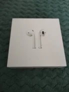 Apple AirPods ����