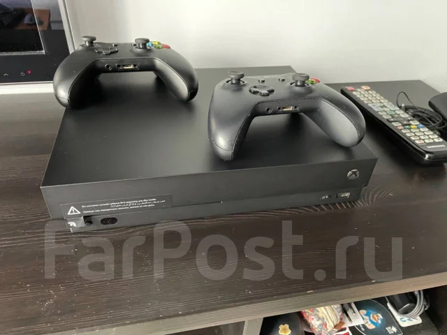 Microsoft Xbox One X ����