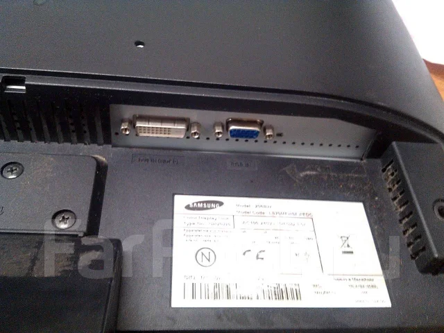 Samsung. 20" ����