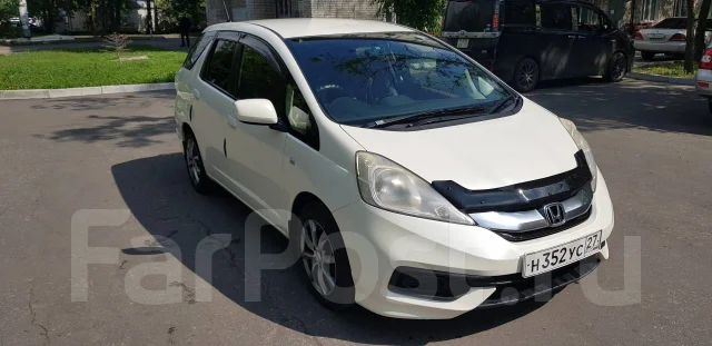 Honda Fit Shuttle. ��������, ��������, 1.5 (120��.�.), ������, 122 000����. �� ����