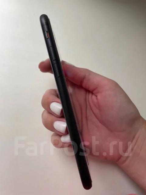 Apple iPhone 7. �/�, ������, 4G LTE, NFC ����