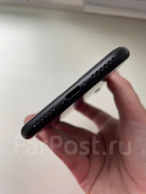 Apple iPhone 7. �/�, ������, 4G LTE, NFC ����