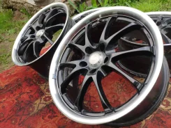 Axis. 8.0x18", 5x114.3, ET38, �� 73���. ��� ����� �� ������������ ����