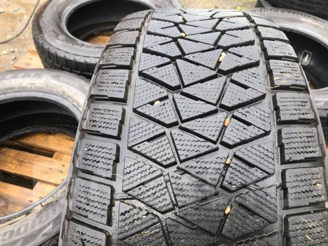 Bridgestone Blizzak DM-V2, 285/60 R18 - Шины во Владивостоке