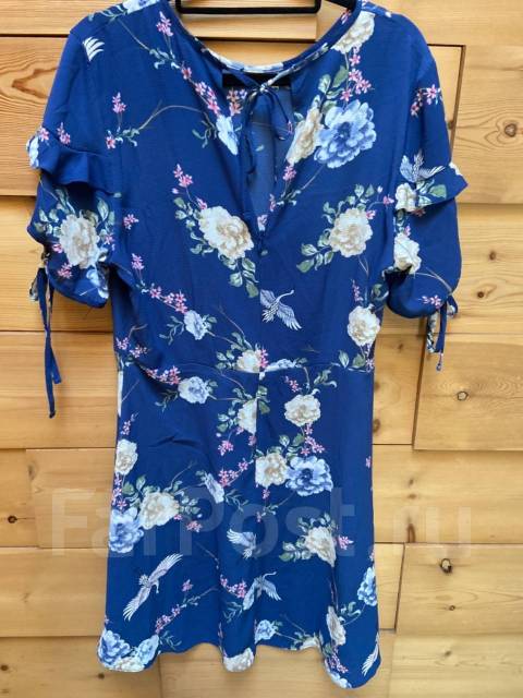 Ресторан atmosphere москва пушечная. Atmosphere бренд одежды. Atmosphere шорты женские. Atmosphere джемпер. Сити войс ресторан москва.