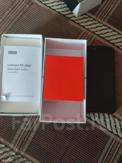 Lenovo K5 Play. �/�, 32 ��, ������, 3G, 4G LTE, Dual-SIM ����