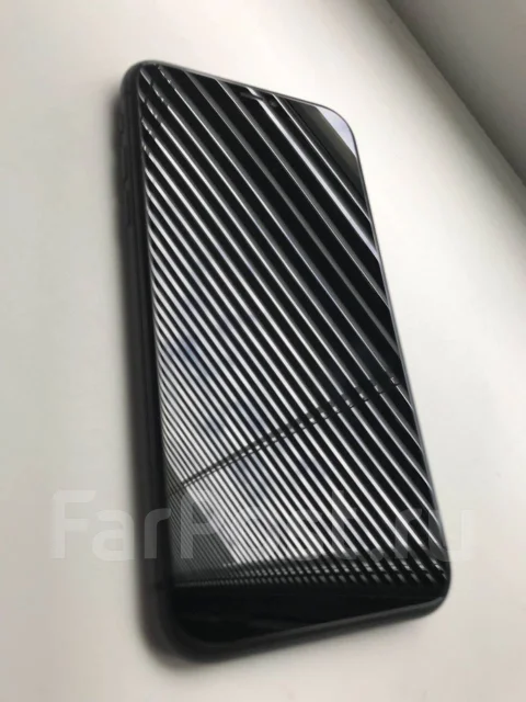 Apple iPhone 11. �/�, ������, 4G LTE ����