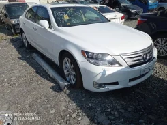 Lexus LS600h. UVF45, 2UR ����