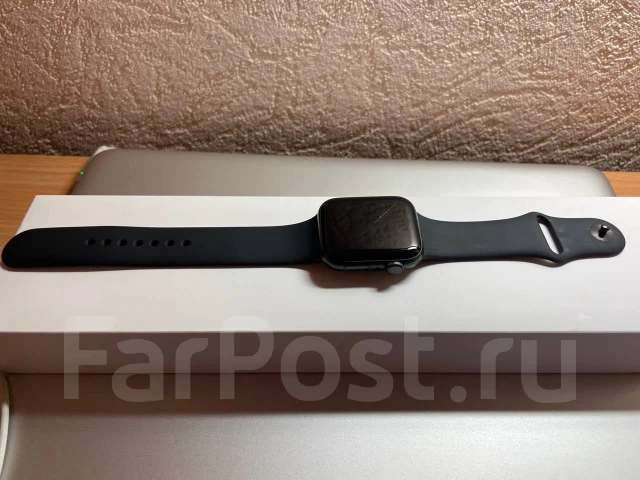Apple Watch SE. GPS, NFC, IP68 ����