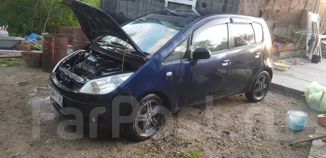 Mitsubishi Colt. ��������, ��������, 1.3 (90��.�.), ������, 253 000����. �� ����