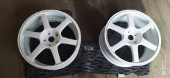 AVS Model 6. 8.0/8.0x18", 5x114.3, ET35/45 ����