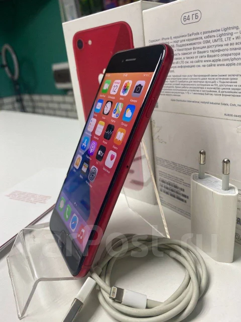 Apple iPhone 8. �/�, �������, 4G LTE, NFC ����