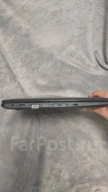 Asus X554LJ. 15.6", ��� 4 ��, ���� 500���, WiFi: 1, Bluetooth: 1 ����