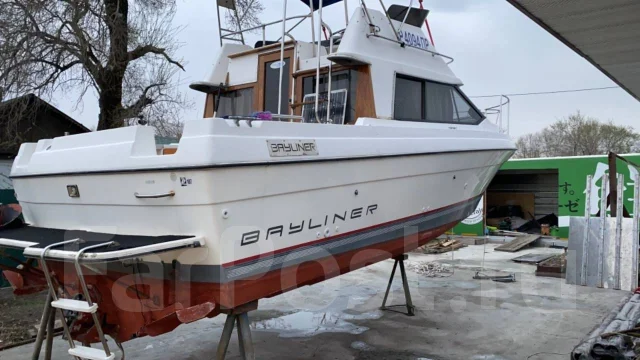 Bayliner. 1991 ���, ����� 9��., ��������� ������������, ������ ����