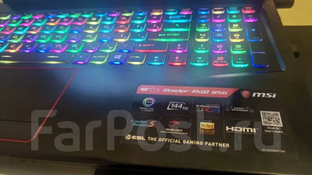 MSI GE63 Raider RGB 8SG. 15.6", 2,2����, ��� 16 ��, ���� 756���, WiFi: 1, Bluetooth: 1, ����������� �� 4��. ����
