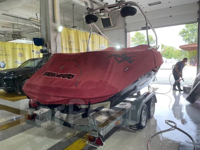 BRP Sea-Doo. 2008 ���, ����� 6,02��., ��������� ������������, 310��.�., ������ ����