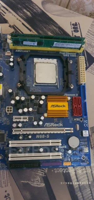 Socket AM3 ����
