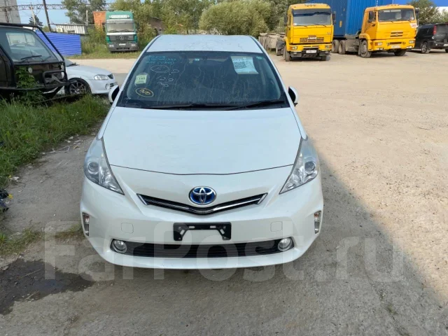 Toyota Prius a. ZVW41, 2ZRFXE ����