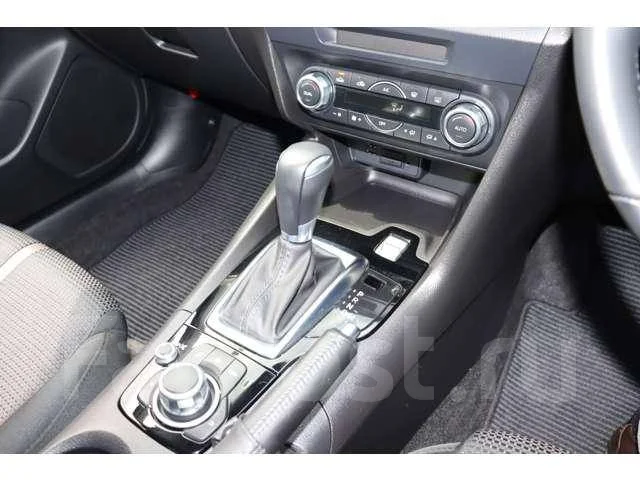 Mazda Axela. �������, 4wd, 1.5 (111��.�.), ������, �/�. ��� ����� �� ������������ ����