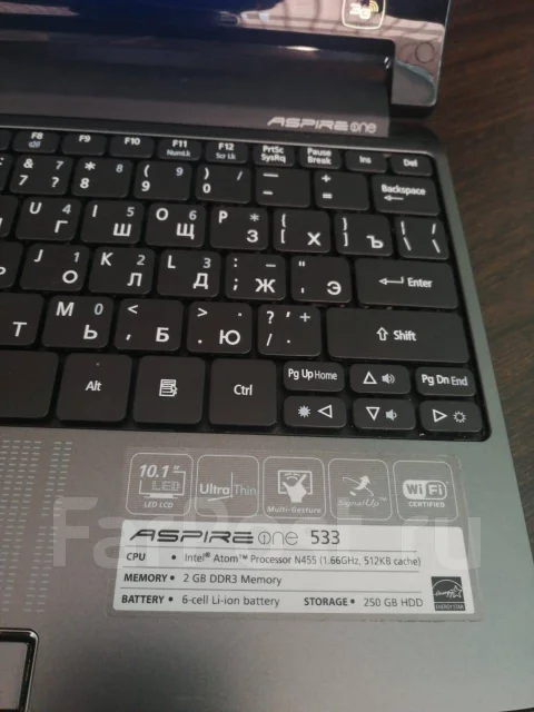 Acer Aspire One 533. WiFi: 1 ����