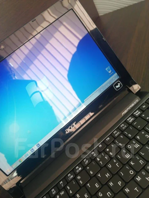 Acer Aspire One 533. WiFi: 1 ����