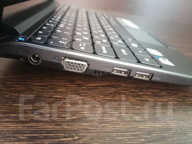 Acer Aspire One 533. WiFi: 1 ����