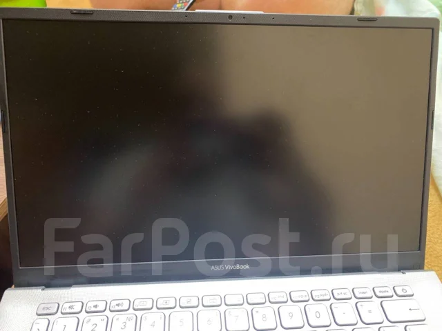 Asus VivoBook 14. 14", 2,6����, ��� 4 ��, ���� 128���, WiFi: 1, Bluetooth: 1 ����