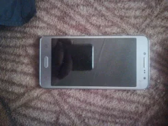 Samsung Galaxy J2 Prime. �/� ����