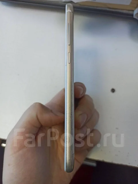 ZTE Blade X7. �/�, ������� ����