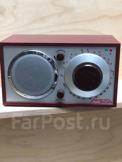 Радиоприемник Лира РП-249 (220V; УКВ1/УКВ2/СВ; ШВУ) - Портативное аудио ...