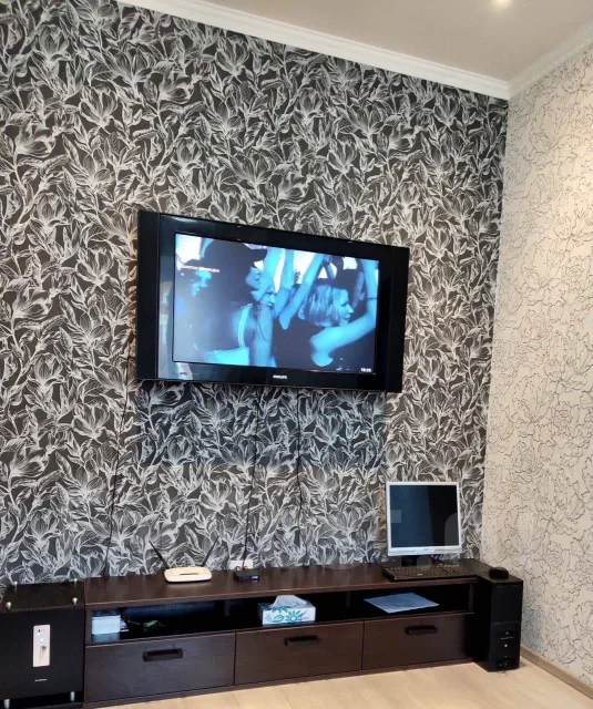 Philips. LCD (��) ����