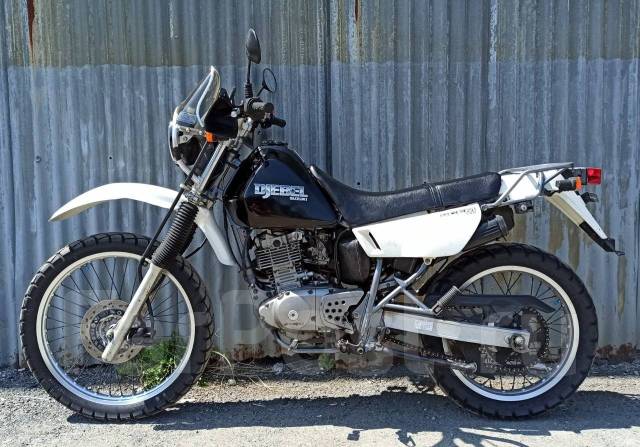 Кофр на Suzuki Djebel 250