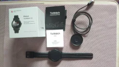 TicWatch. GPS, IP67 ����