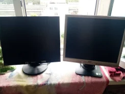 Acer. 19" ����