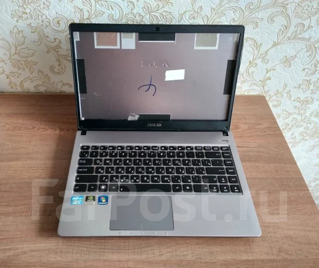 Asus U47VC. 14", 2����, ��� 2048 ��, ���� 320���, WiFi: 1, ����������� �� 3��. ����