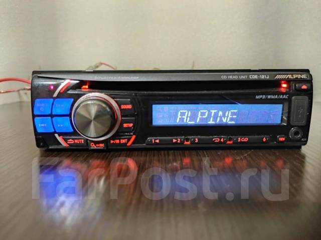 Alpine CDE-121J USB, AUX, CD, MP3, 1 DIN — 178x50 мм, б/у, в