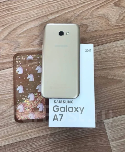 Samsung Galaxy A7. �/�, �������, 4G LTE, NFC ����