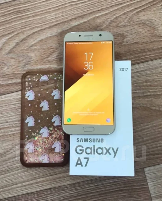 Samsung Galaxy A7. �/�, �������, 4G LTE, NFC ����