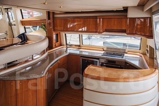 Sunseeker. 2002 ���, ����� 20��., ��������� ������������, 2 100��.�., ������ ����