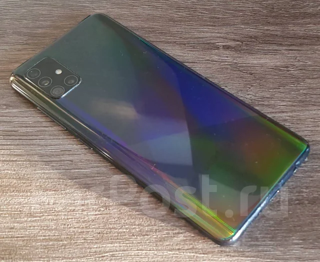 Samsung Galaxy A51. �/�, ������, 3G, 4G LTE, Dual-SIM ����