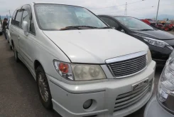 Nissan Presage ����