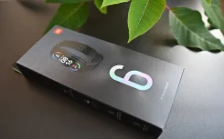 Xiaomi Mi Band 6. IP67, IP68 ����