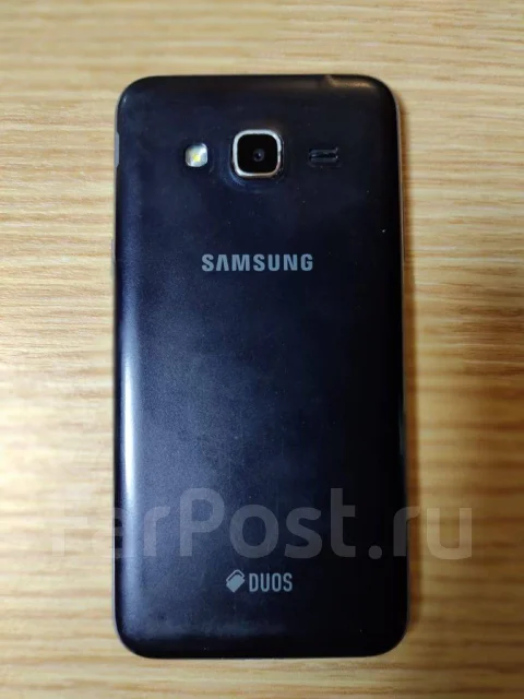 Samsung Galaxy J3. �/�, ������, 3G, Dual-SIM ����