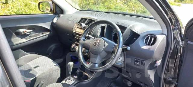 Toyota ist. ��������, ��������, 1.5 (109��.�.), ������, 82 000����. �� ����