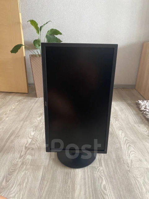 Acer. 24" ����