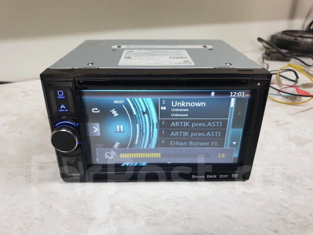 Clarion NX403 ����