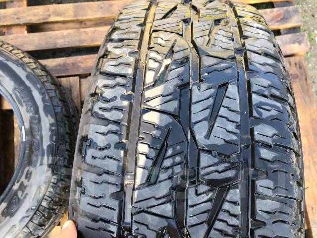Бриджстоун 001 dueler a/t. Bridgestone dueler a/t 001. Бриджстоун дуэлер 001. Bridgestone dueler a/t 001 245/75 r16. Bridgestone dueler a/t 001.