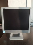 Asus. 17" ����